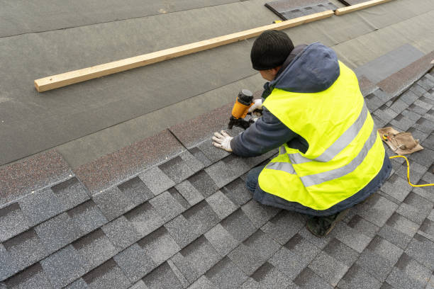 Best Flat Roof Repair Services  in Wenatchee, WA