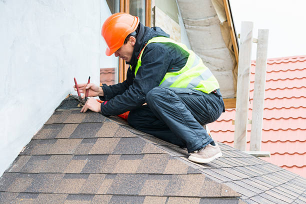 Best Roof Repair Specialists  in Wenatchee, WA